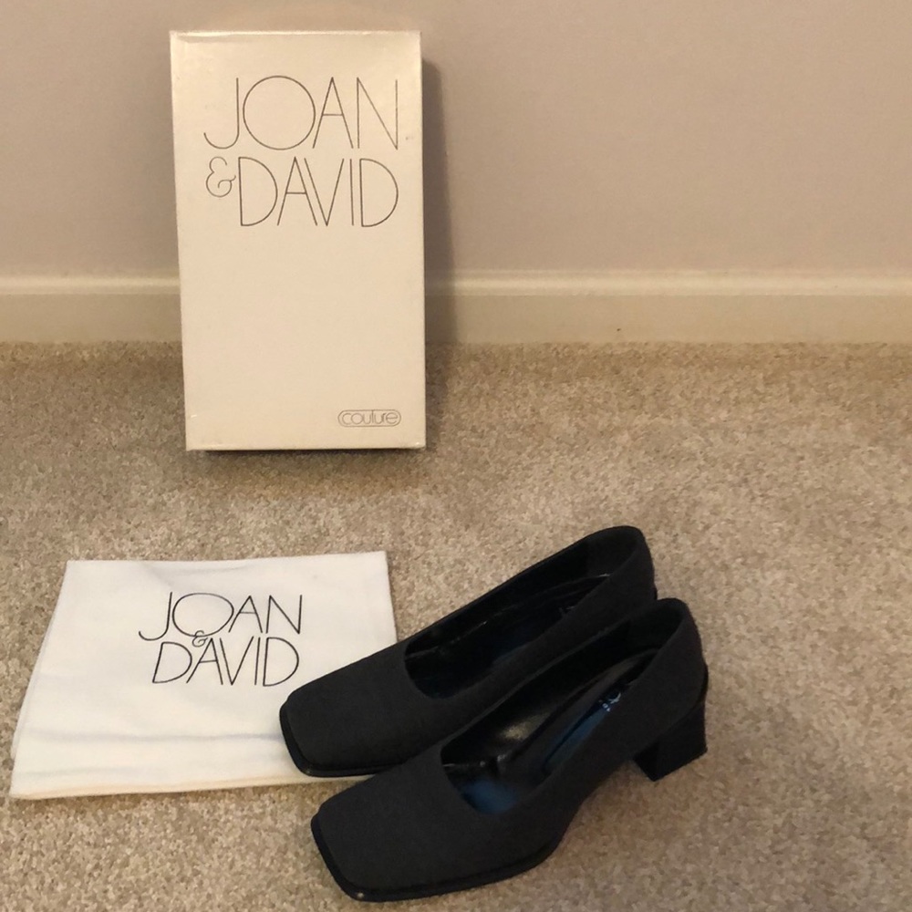 Joan & David Italian Heels. Size 6. Gently Used.